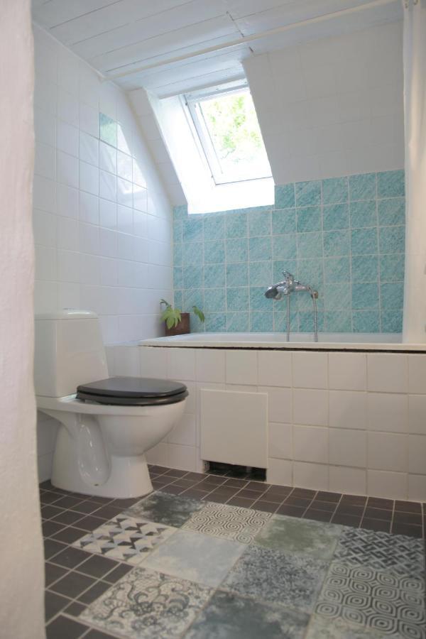 Bed and Breakfast Stora Mellings Gard Klintehamn Exterior foto
